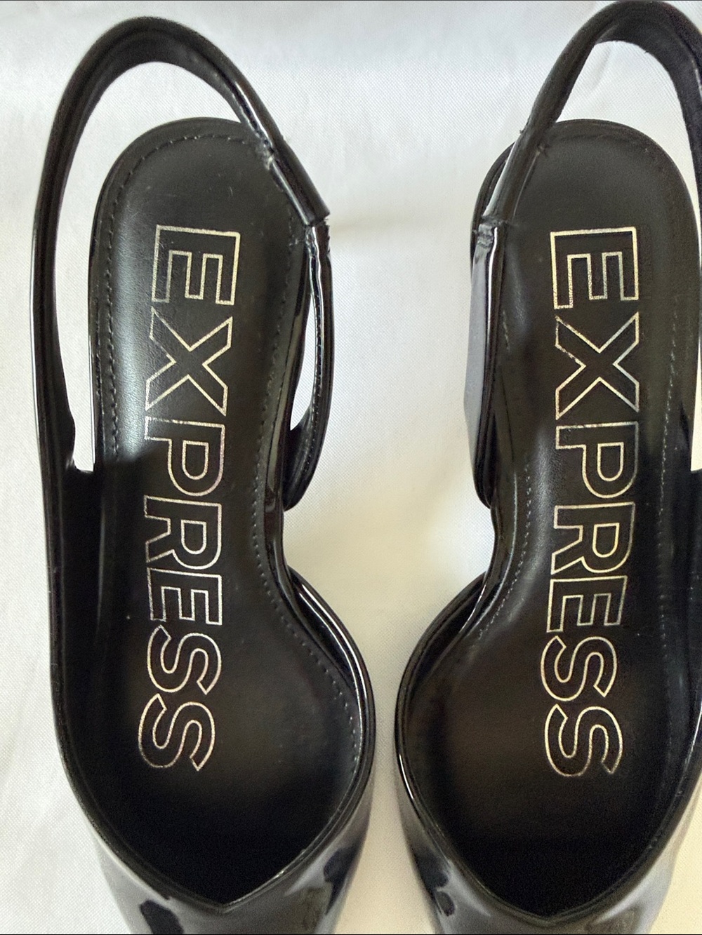 Express Black Patent Pointed Toe Slingback Kitten Heels - Picture 7 of 8